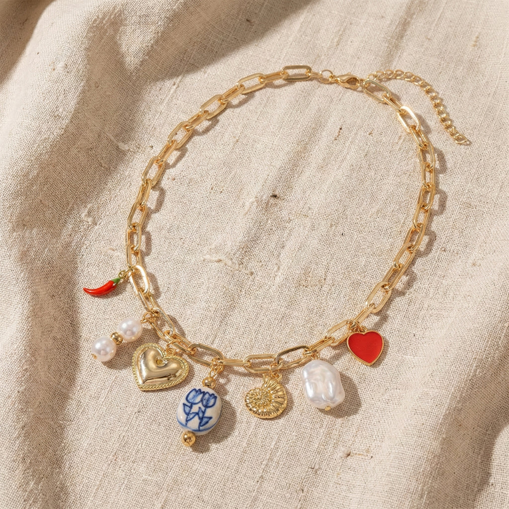 Chic Retro Charm Necklace